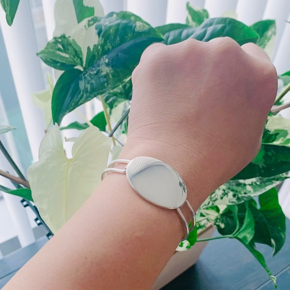 Tiffany & Co XL Plain Oval Bangle Bracelet - Picture 7 of 12